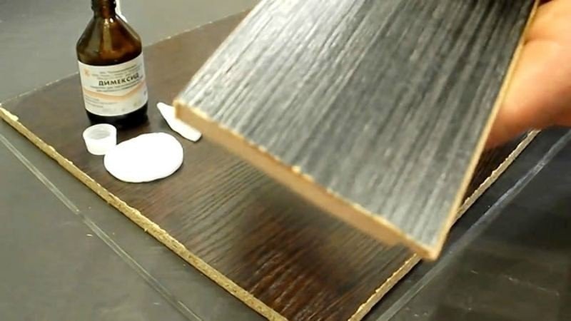 Очистить супер клей с деревянной поверхности