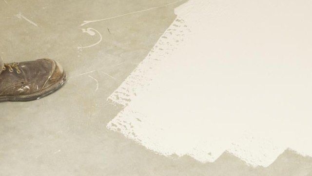 Виды и назначение полимерных красок для бетонных полов