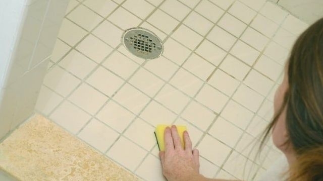 Как избавиться от плесени в ванной комнате