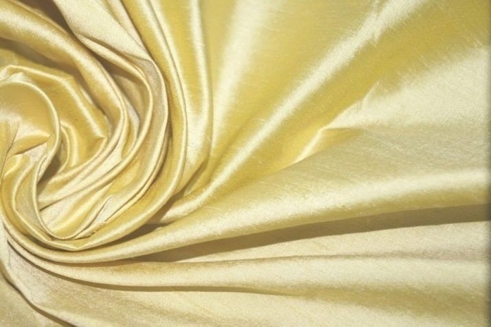 Стрейч ткань золотого цвета