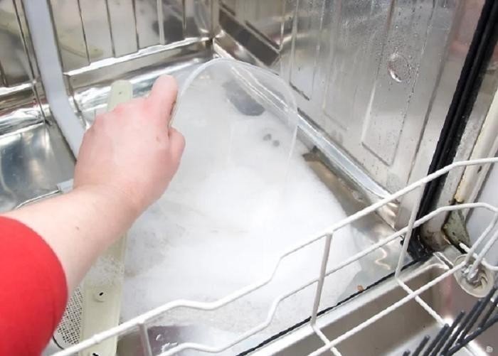 Чистка посудомоечной машины