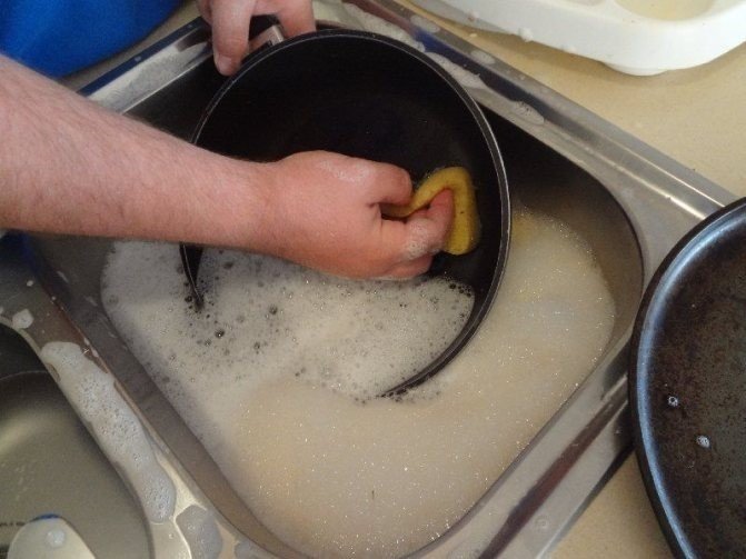 Средства для чистки сковородок от нагара и жира