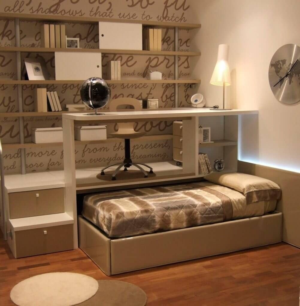Маленькая комната дизайн кровать стол