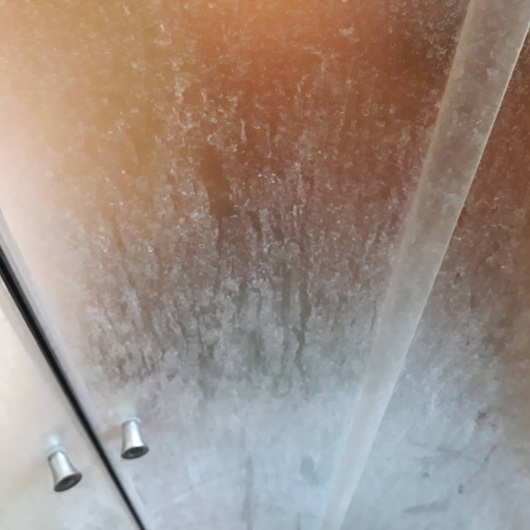 Известковый налет в ванной